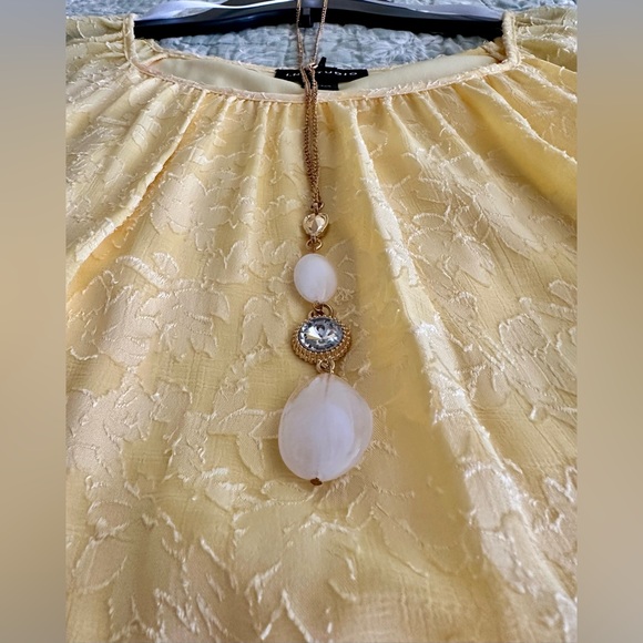 I.N. Studio Soft Yellow Blouse - Picture 5 of 12